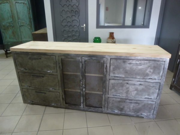 Buffet en métal modèle DISTRICT 70 – Image 7
