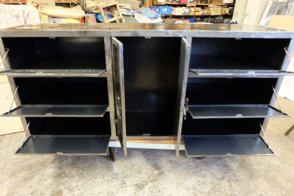 Buffet en métal modèle DISTRICT 70 – Image 11