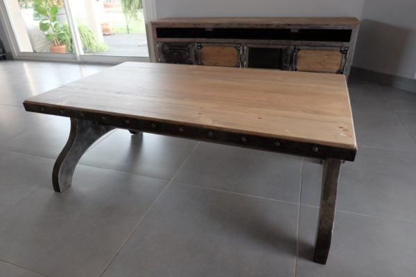 Table basse industrielle - Modèle Factory - Art Design Acier - Vue 02