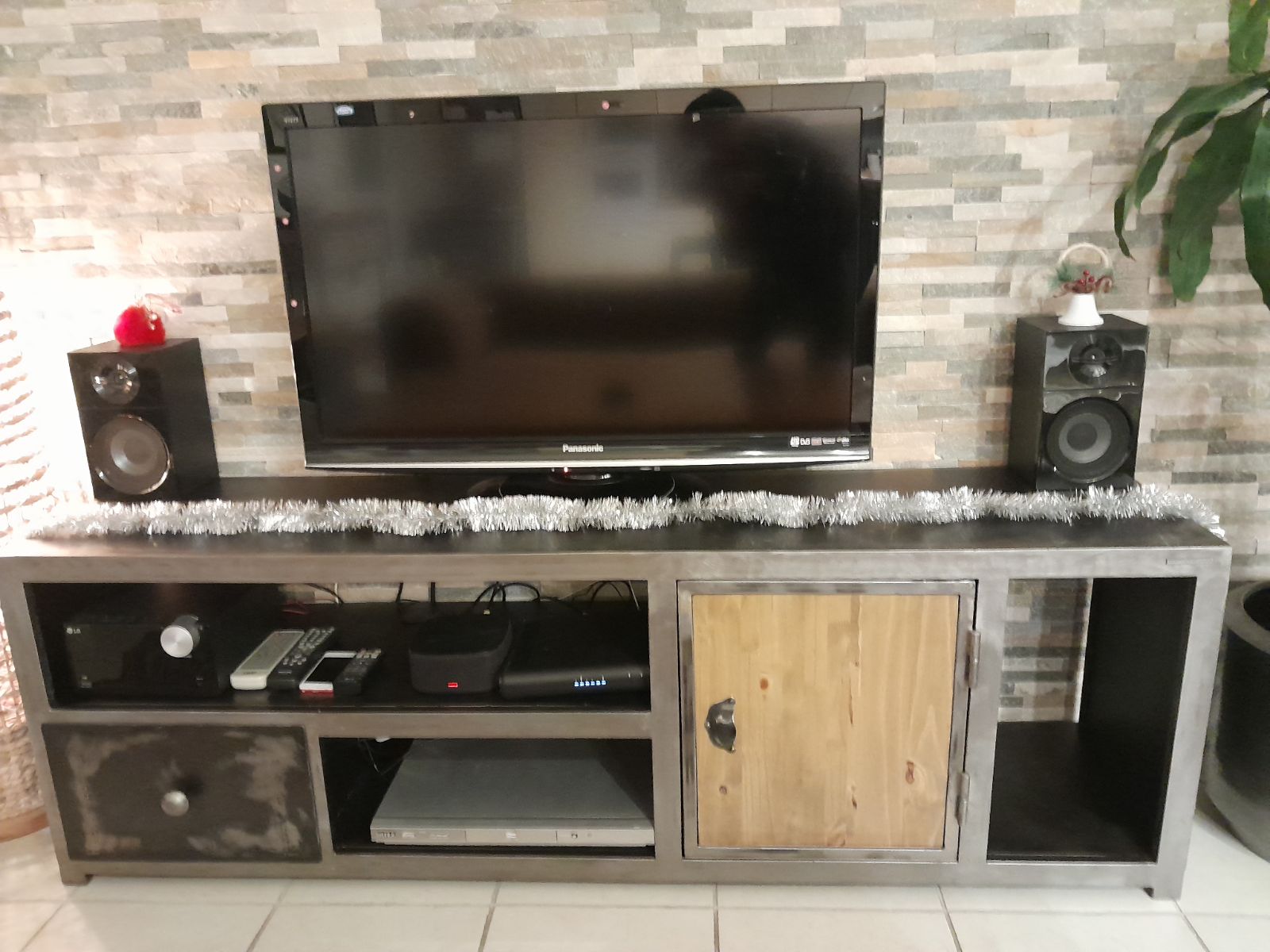 Meuble TV en métal et bois modèle HERO – Image 5