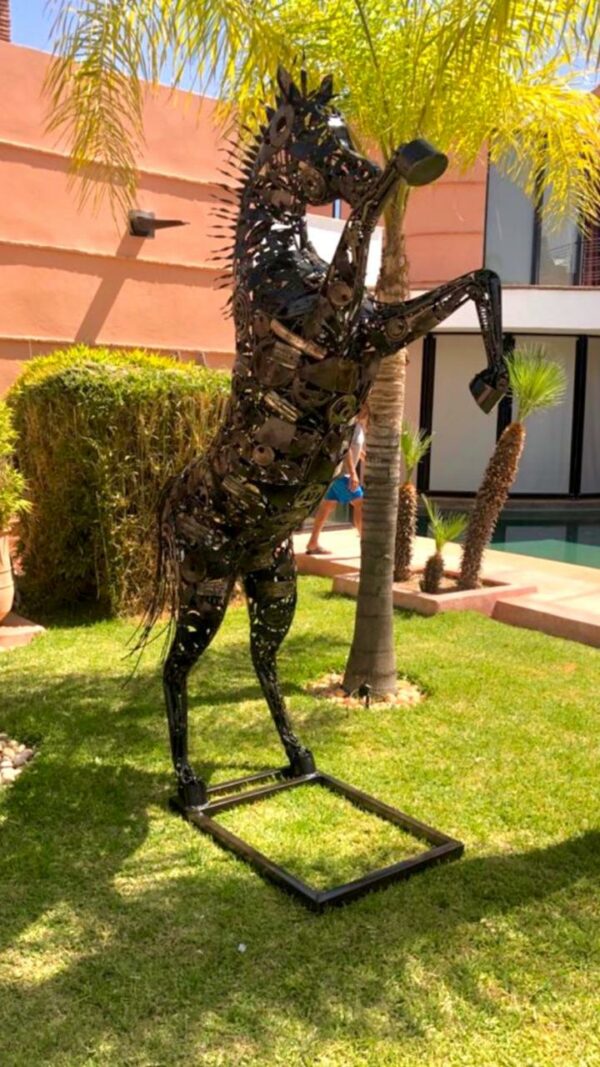 Scupture en métal cheval