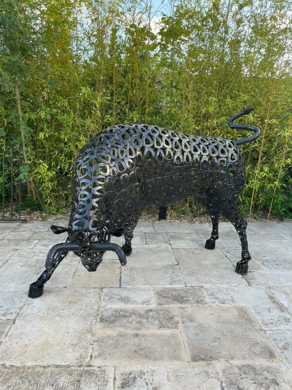 Scupture en métal Taureau