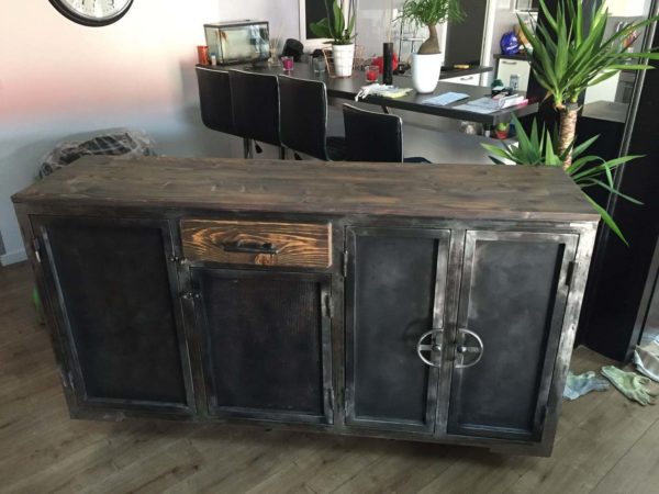 Enfilade buffet modèle CARGO IVRE