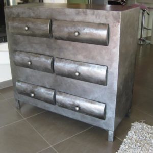 Enfilade en métal modèle NIKITA