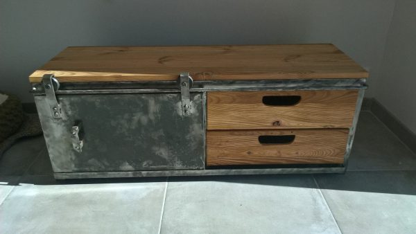 Meuble TV en métal et bois, modèle GUN MACHINE – Image 2