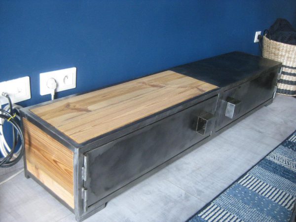 Meuble TV en métal et bois modèle KULTURE – Image 2