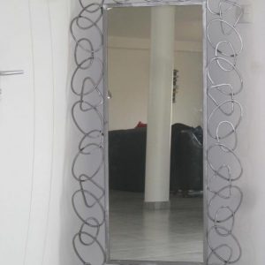 Miroir en acier, modèle MAGNOLIA