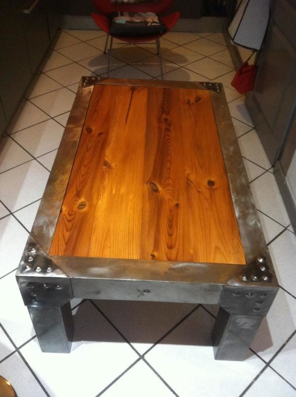 Table basse modèle EXTRABALL – Image 2