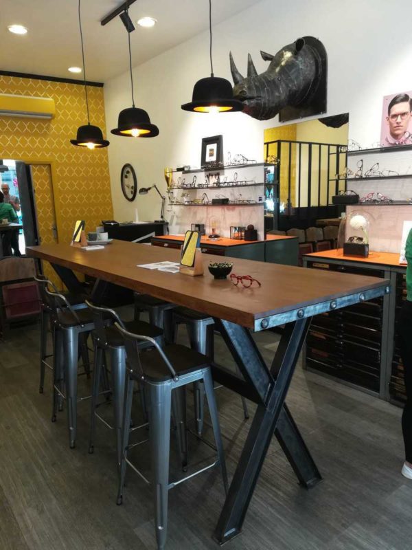 Table de salle à manger en métal et bois modèle BLEND