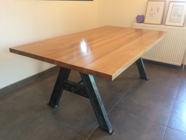 Table de salle à manger en métal et bois modèle MASH – Image 2