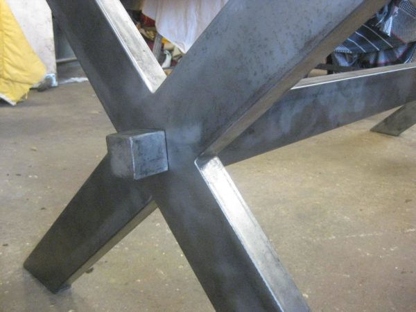 Table de salle à manger en métal et bois modèle STREET – Image 3