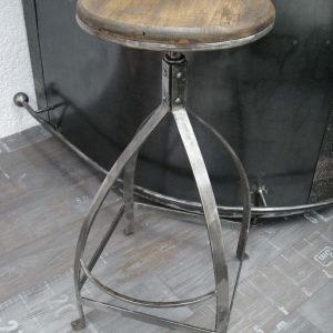 Tabouret de bar modèle YOU