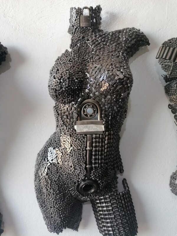 BUSTE FEMME – Image 2